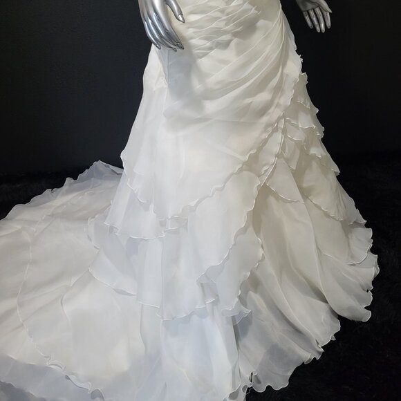 NWT~$1580~DEMETRIOS~4/6~IVORY OFF WHITE RUCHED RUFFLED STRAPLESS WEDDING DRESS - Picture 6 of 16